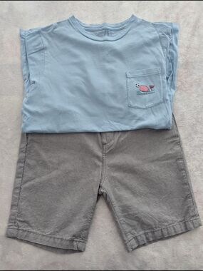 Vineyard Vines Tee/Quick Silver Shorts Set